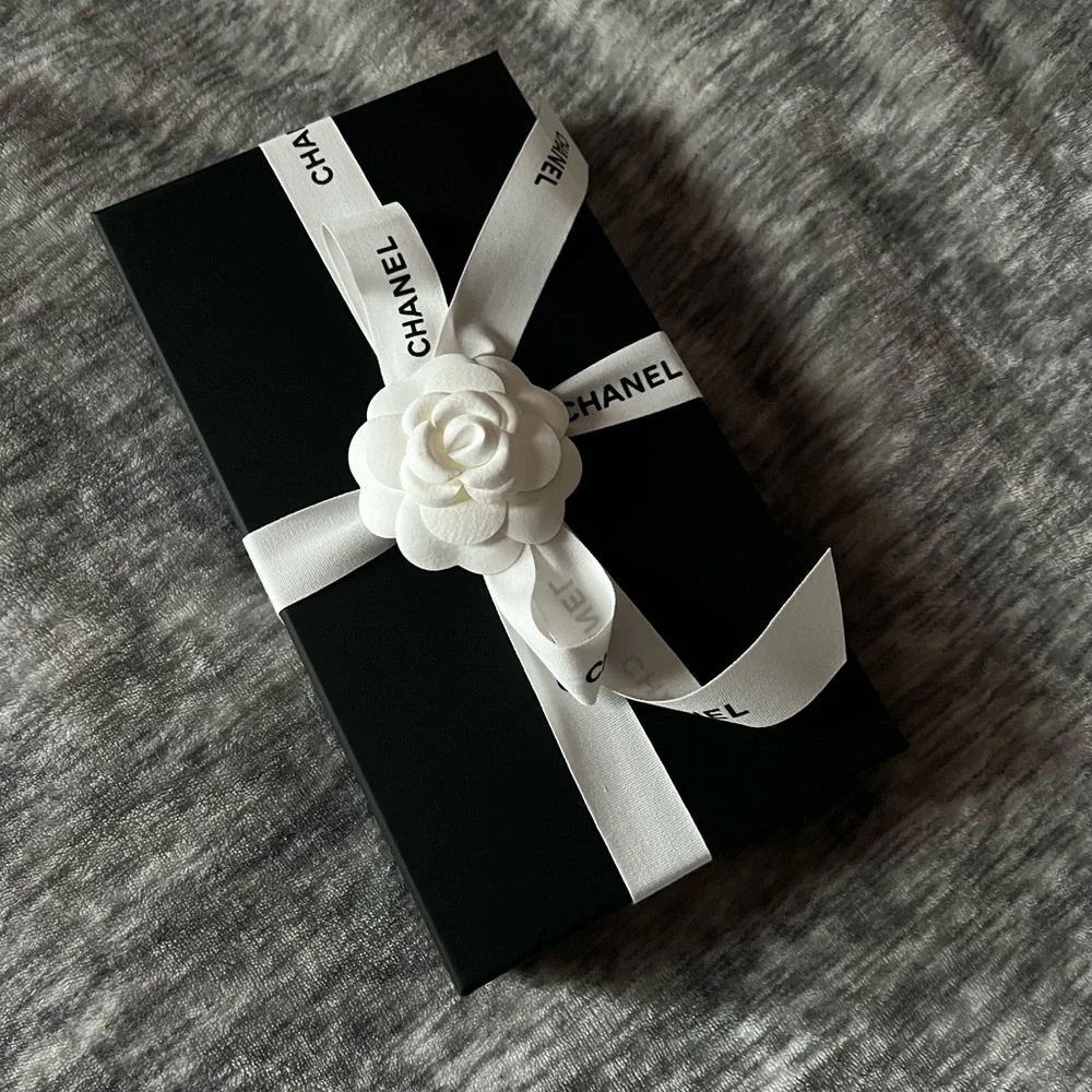 CHANEL LONG CLASSIC FLAP WALLET CAVIAR SKIN CC LOGO